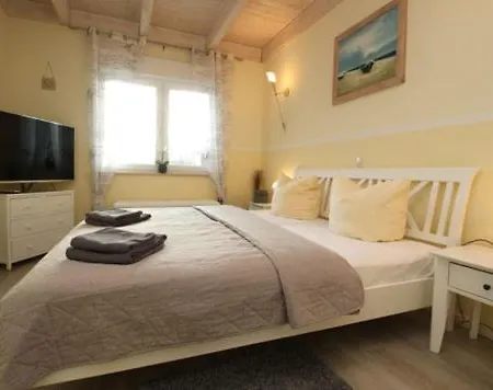 Kaeptn Brass 2 App 7 Penthouse Ambiente Apartament Dierhagen